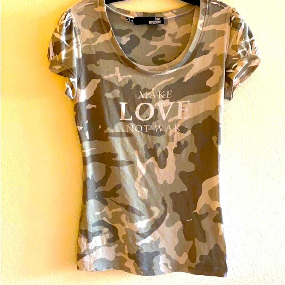 Moshino “Make Love not war” camo shirt